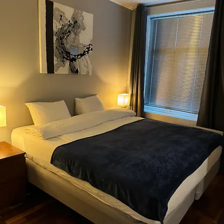 Eigenesveien 1 Apartman *